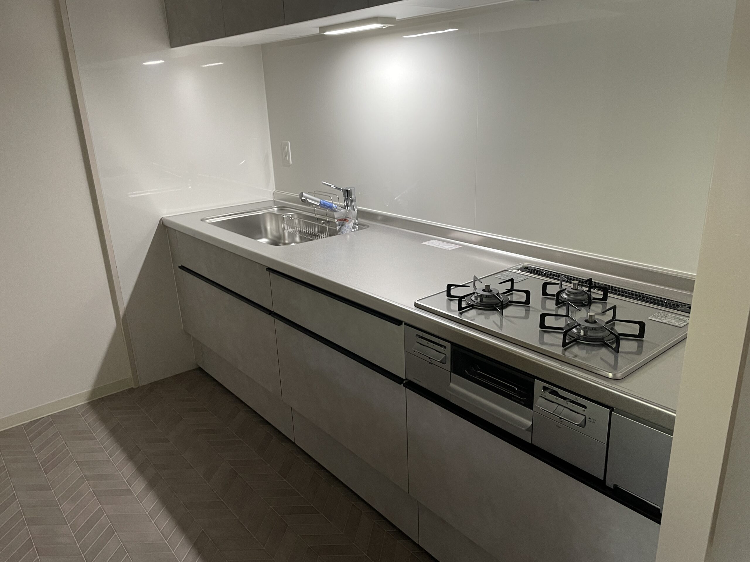 南港コープうしお24号棟　中古マンションの写真