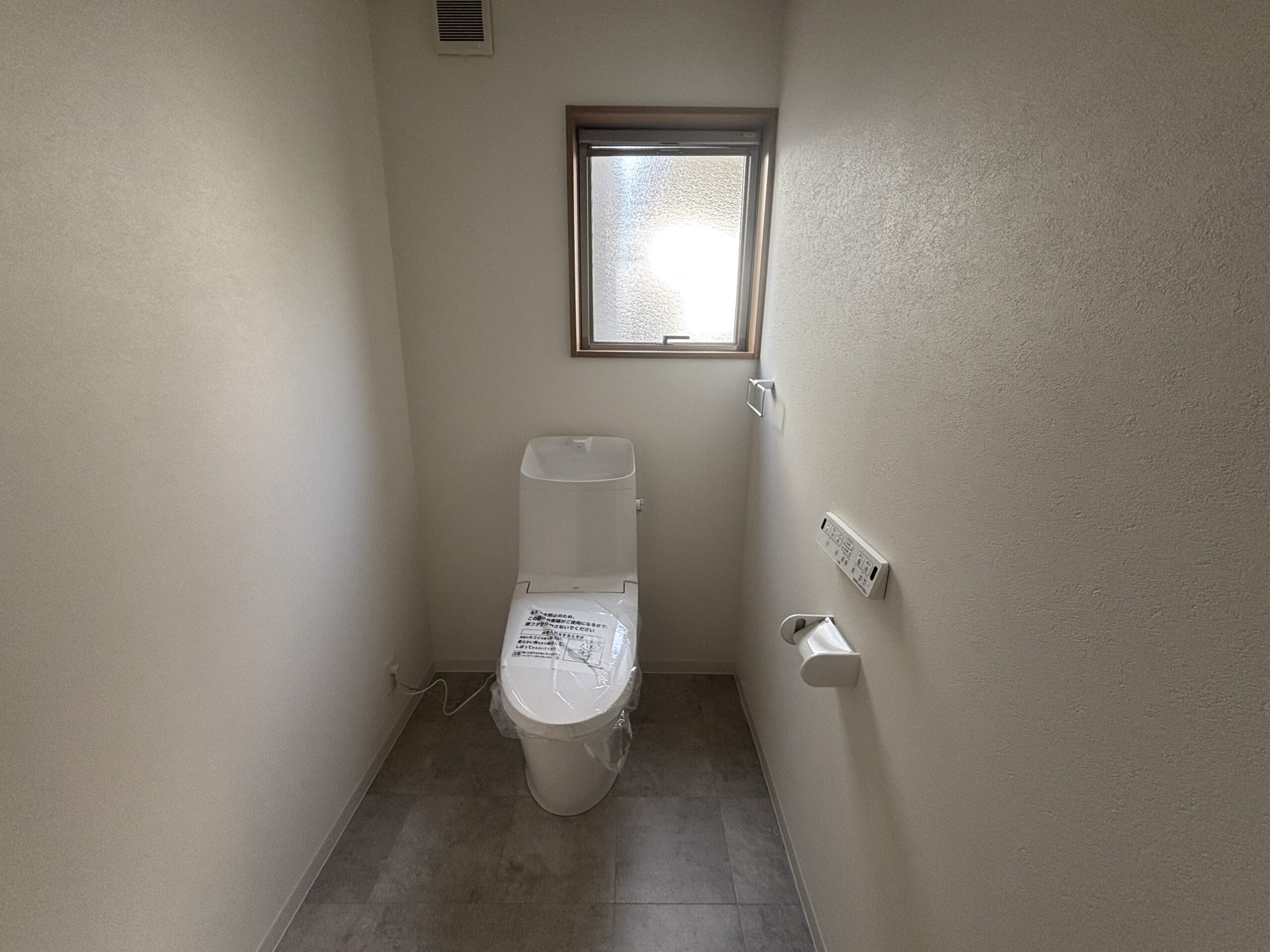 貝塚市畠中2丁目 【中古戸建】の写真