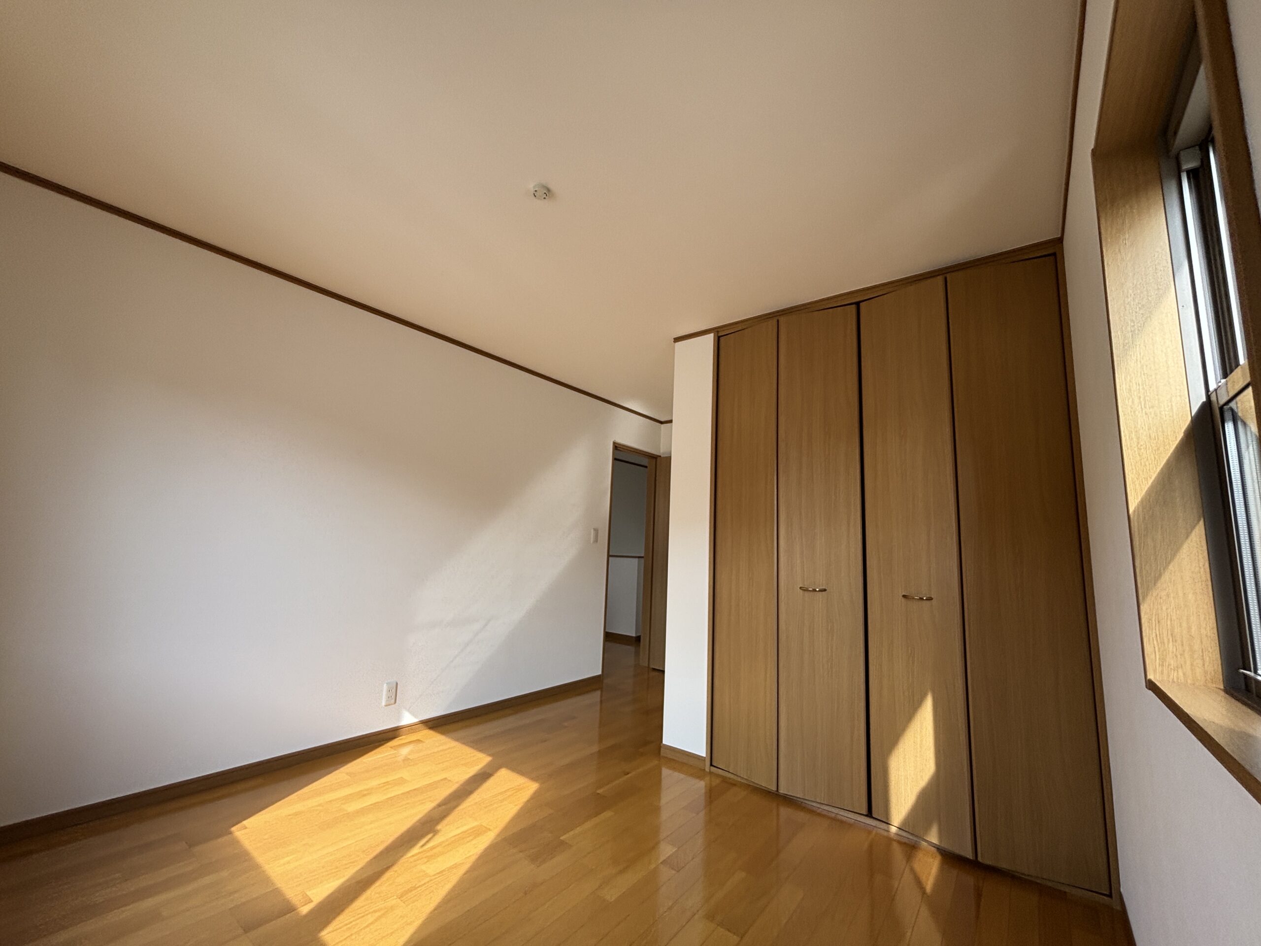 貝塚市畠中2丁目 【中古戸建】の写真