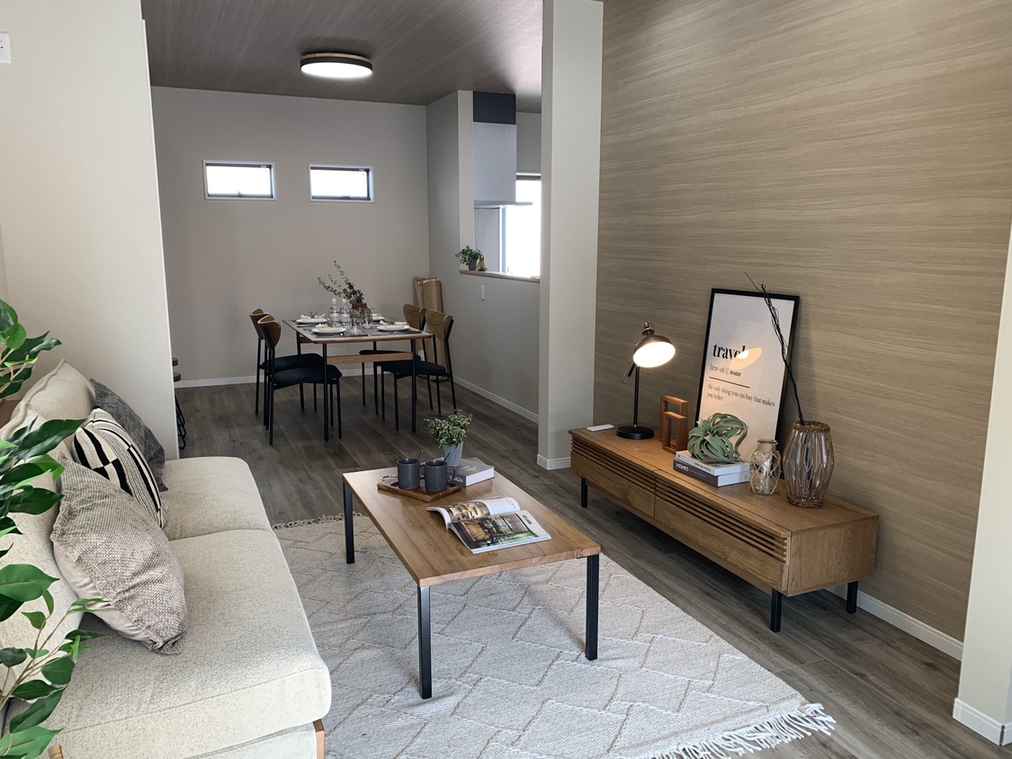 セルファ北野田草尾の写真