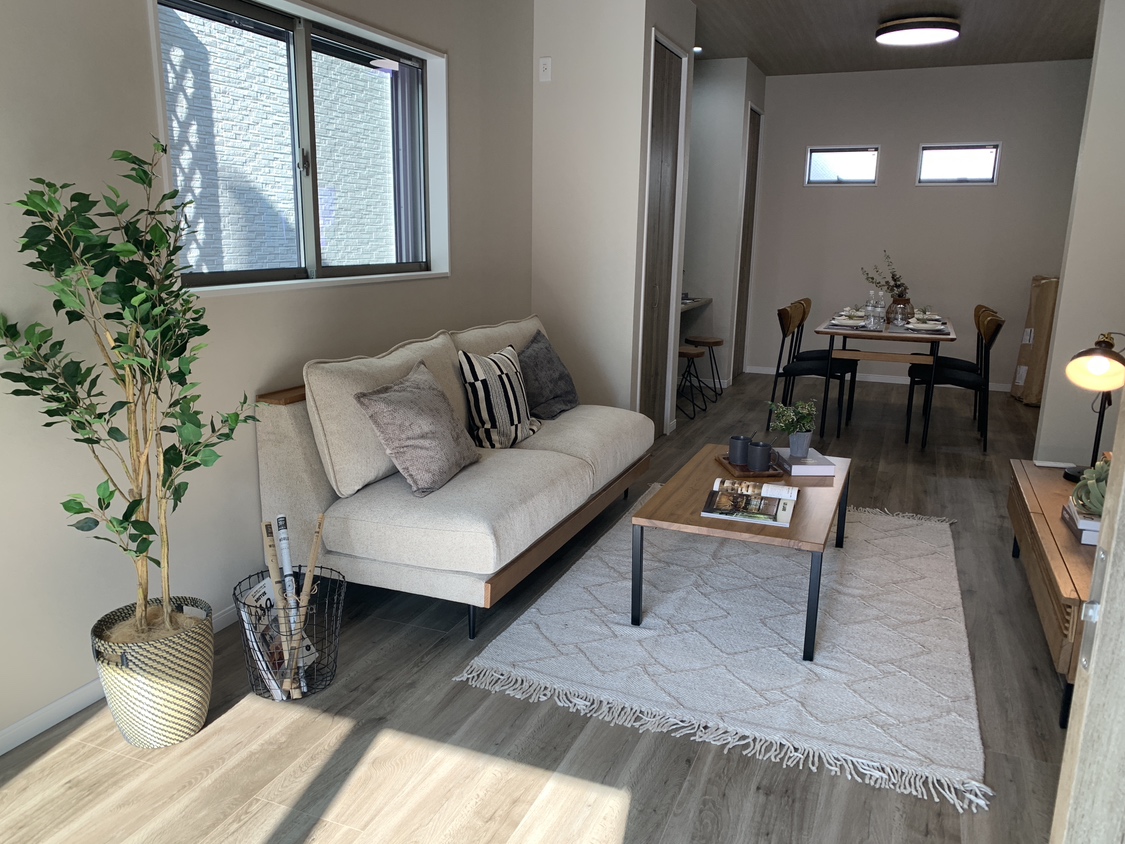 セルファ泉大津高津町の写真