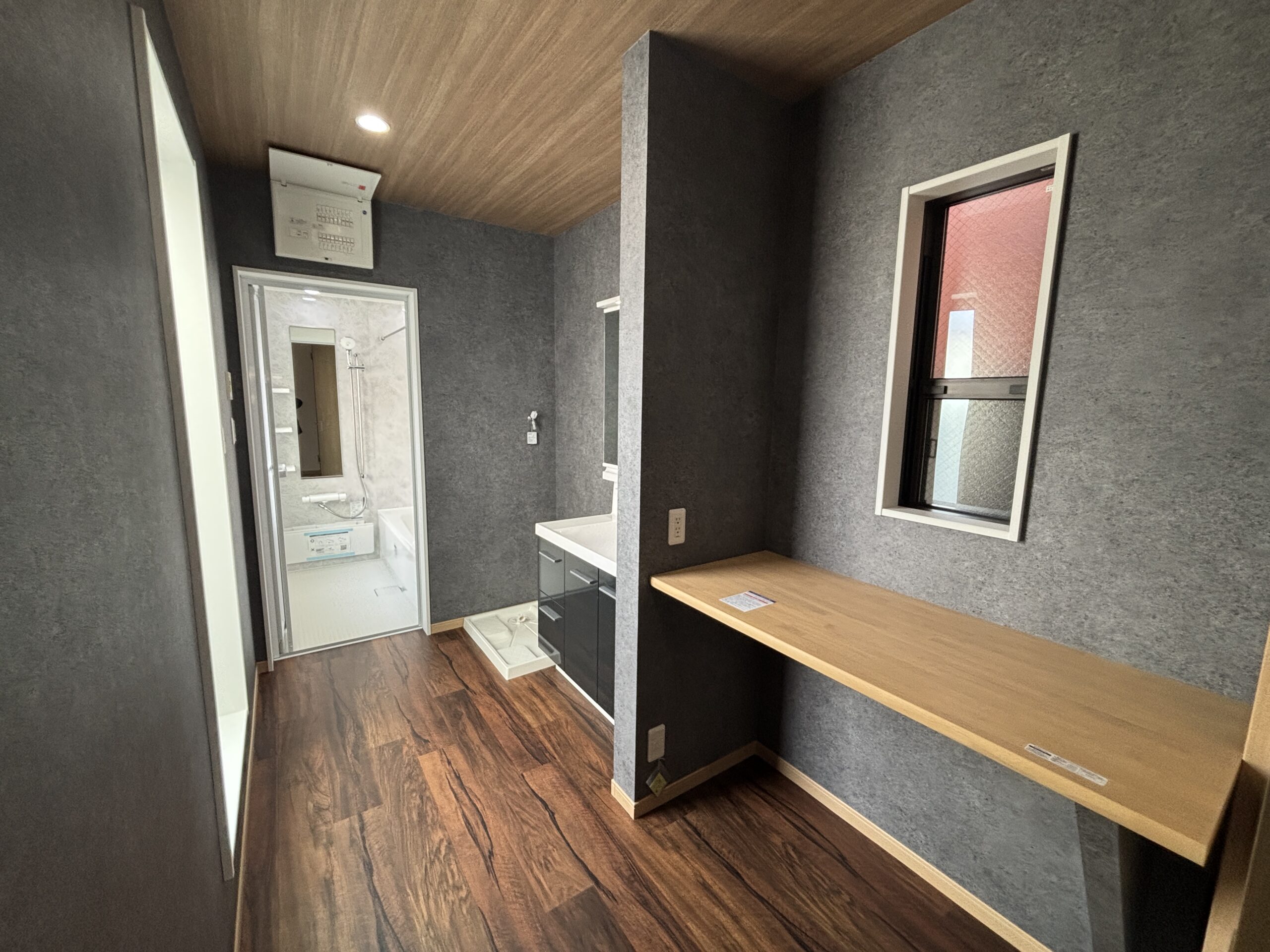 セルファ泉大津高津町の写真