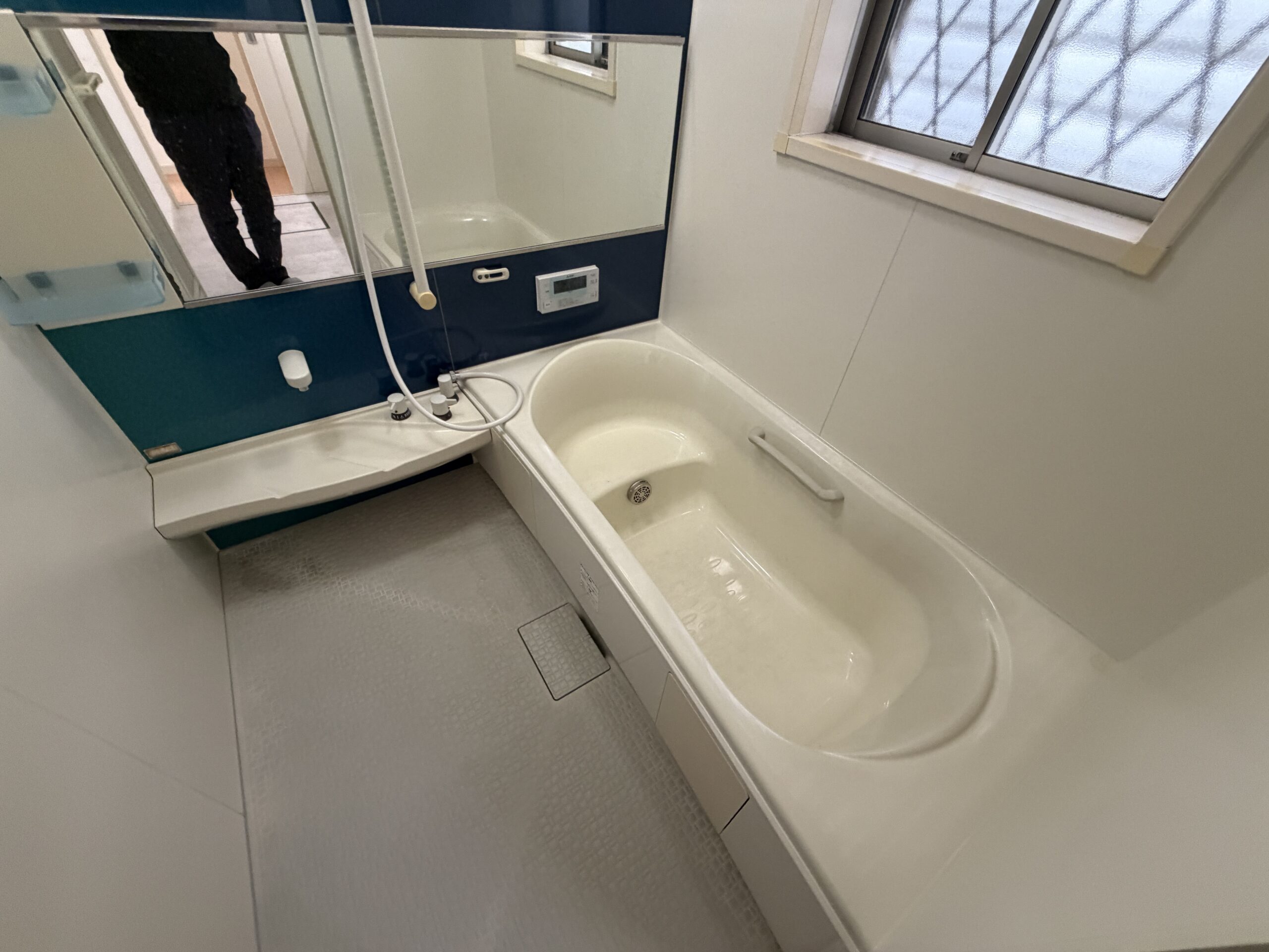 堺市西区草部　地下室付き中古戸建の写真