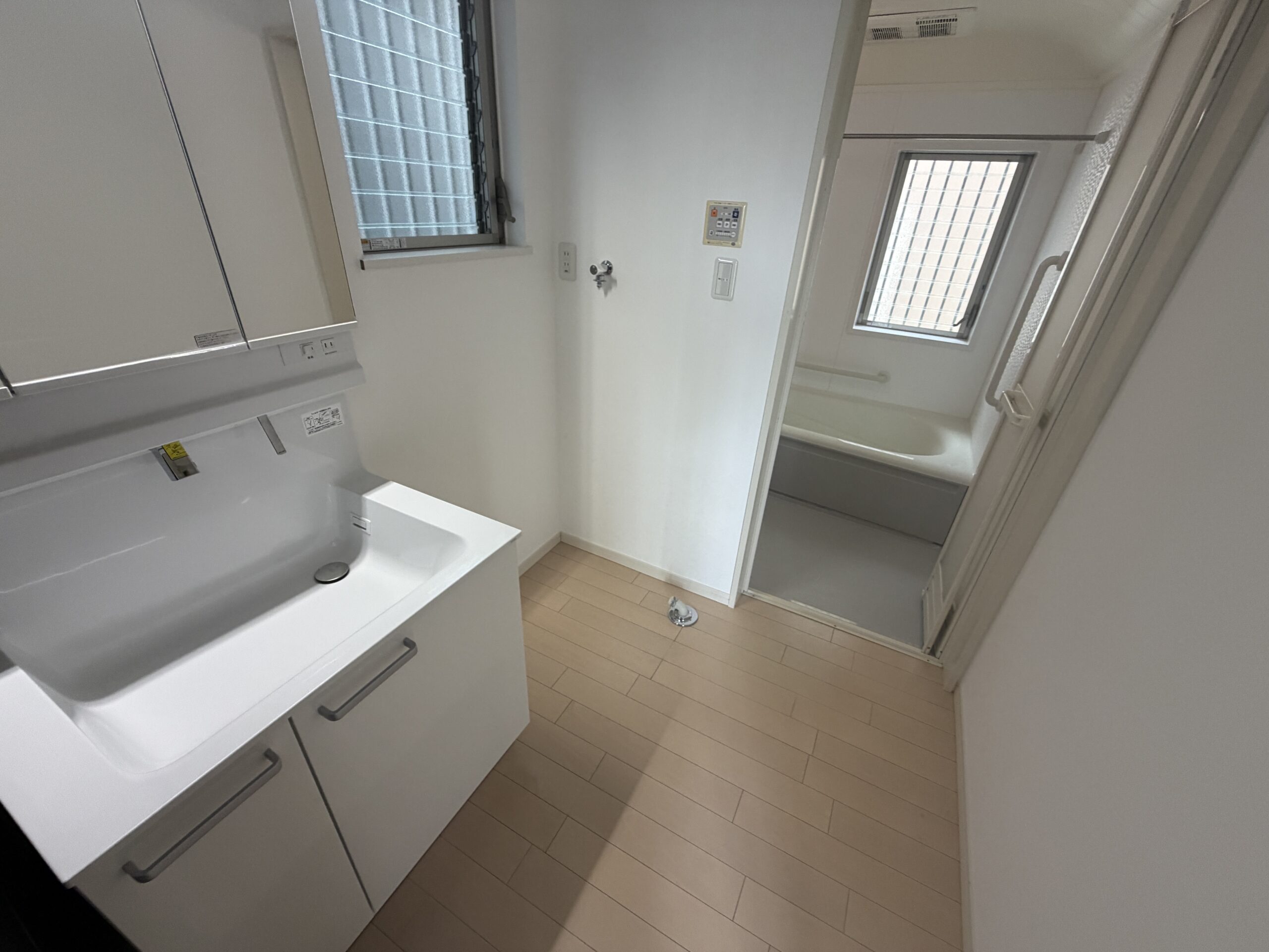 堺市西区菱木３丁 【中古戸建】の写真